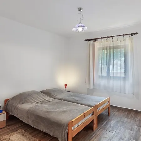 Vesna Apartment