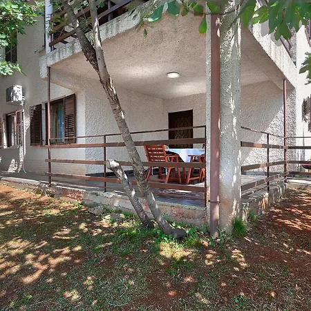 Vesna Apartment *